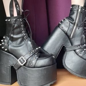 Demonia bunny boots